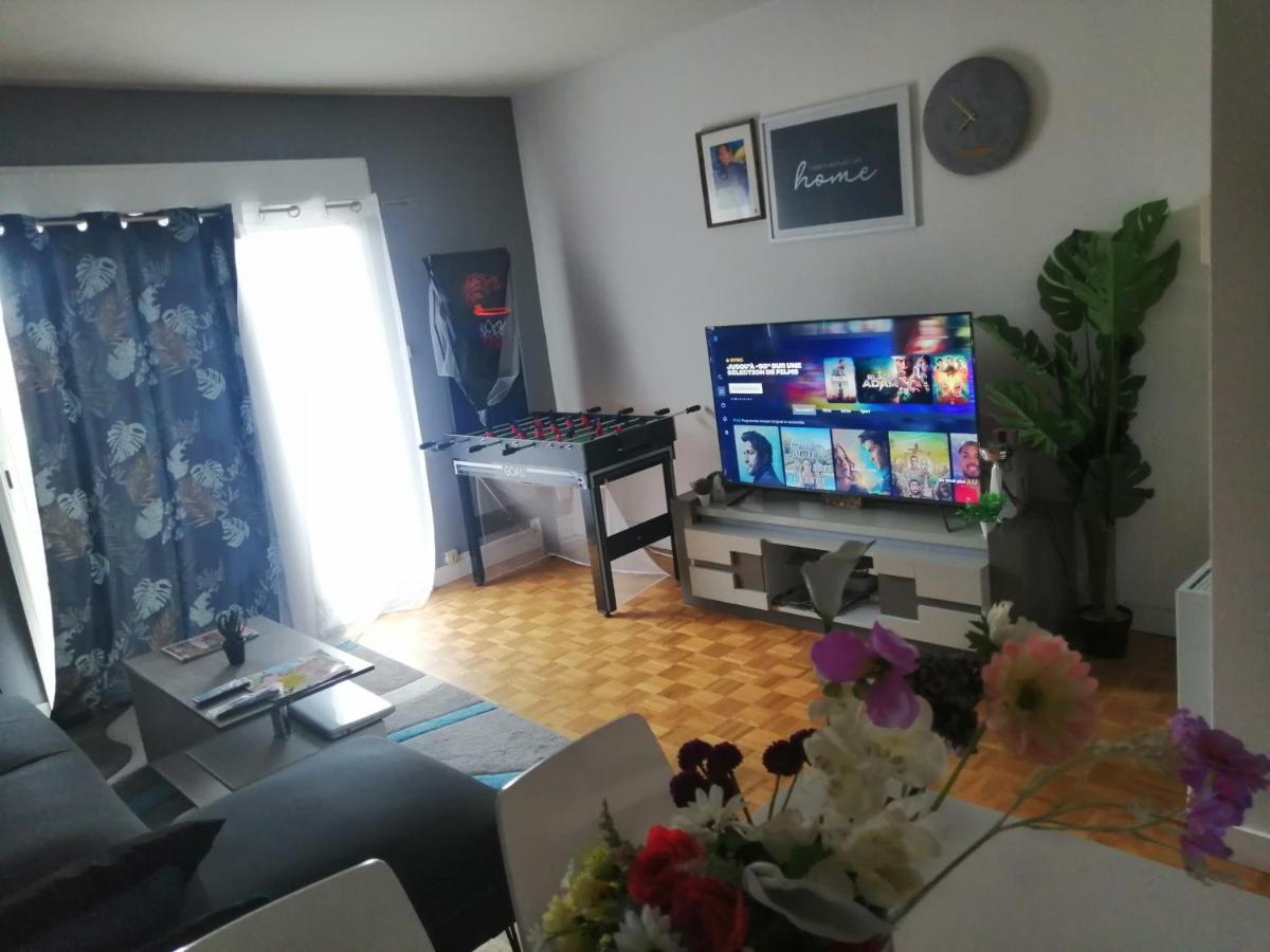 Chambre Dans Appartement A Niort Dış mekan fotoğraf