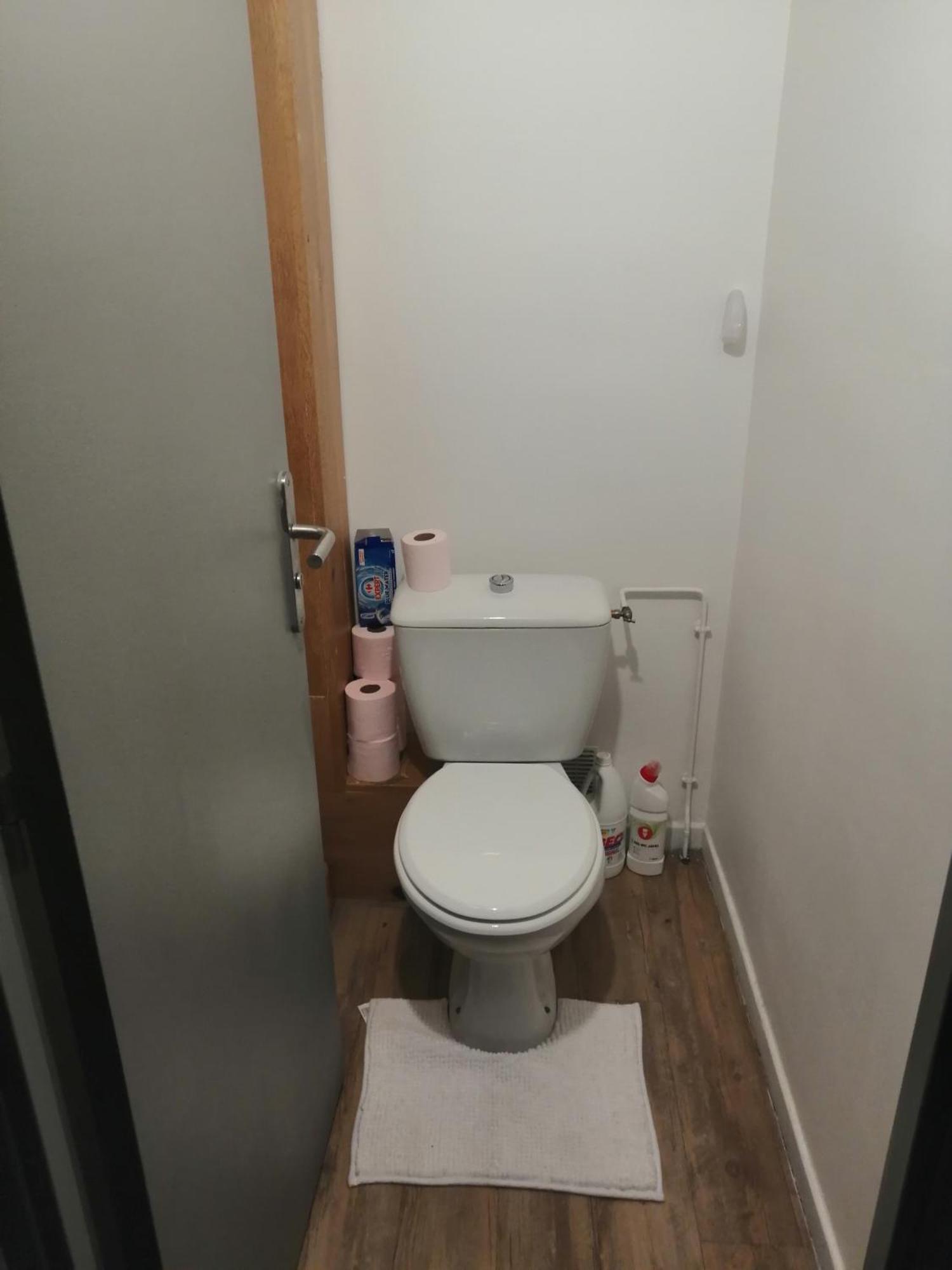 Chambre Dans Appartement A Niort Dış mekan fotoğraf
