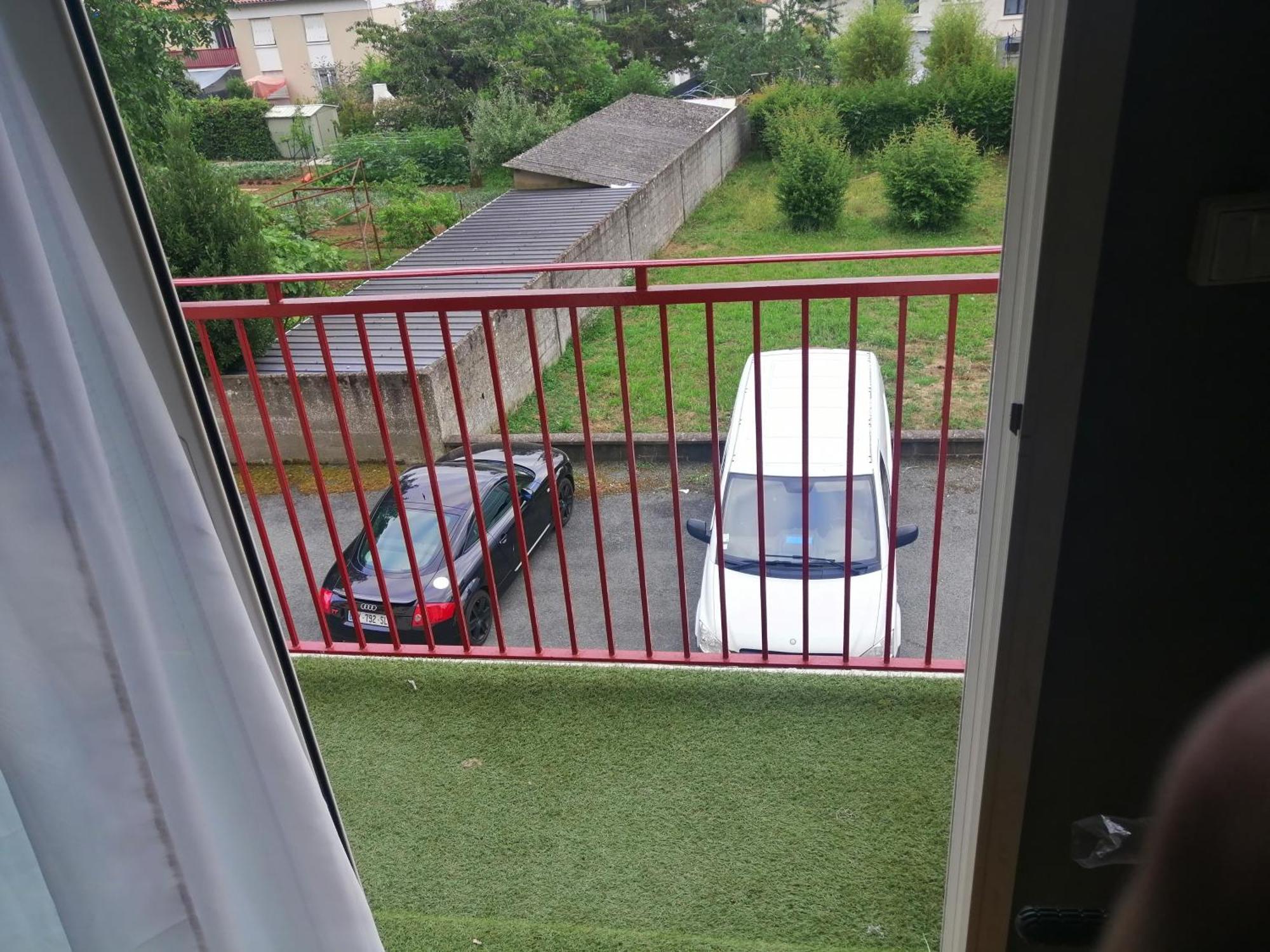 Chambre Dans Appartement A Niort Dış mekan fotoğraf